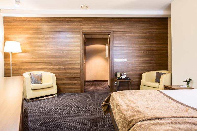 Rado Resort Spa & Wellness Mielec Exterior foto